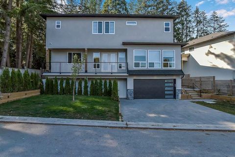 13995 79a Avenue Surrey BC V3W 2Z5