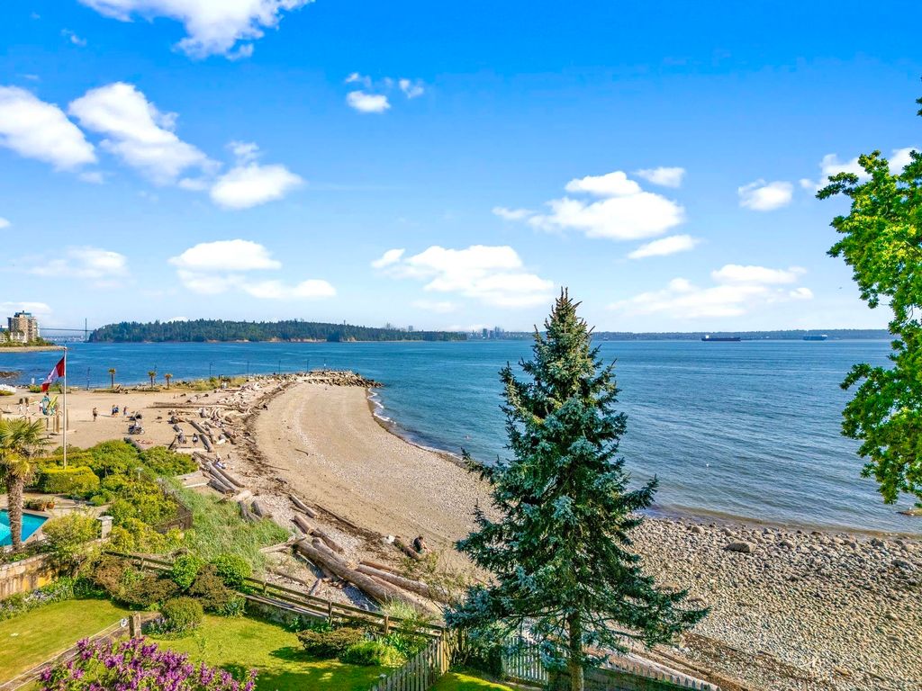 listing image 1108561201729230658