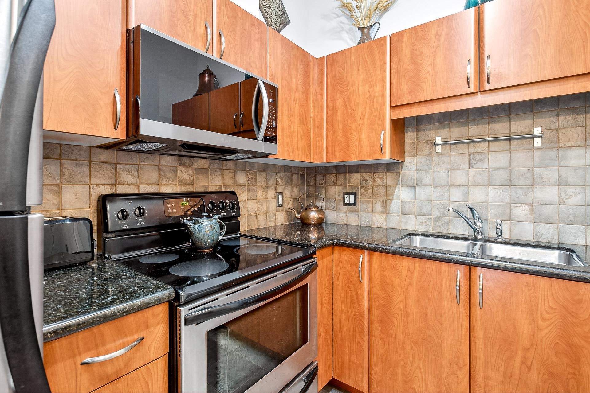 285 Newport Drive 415