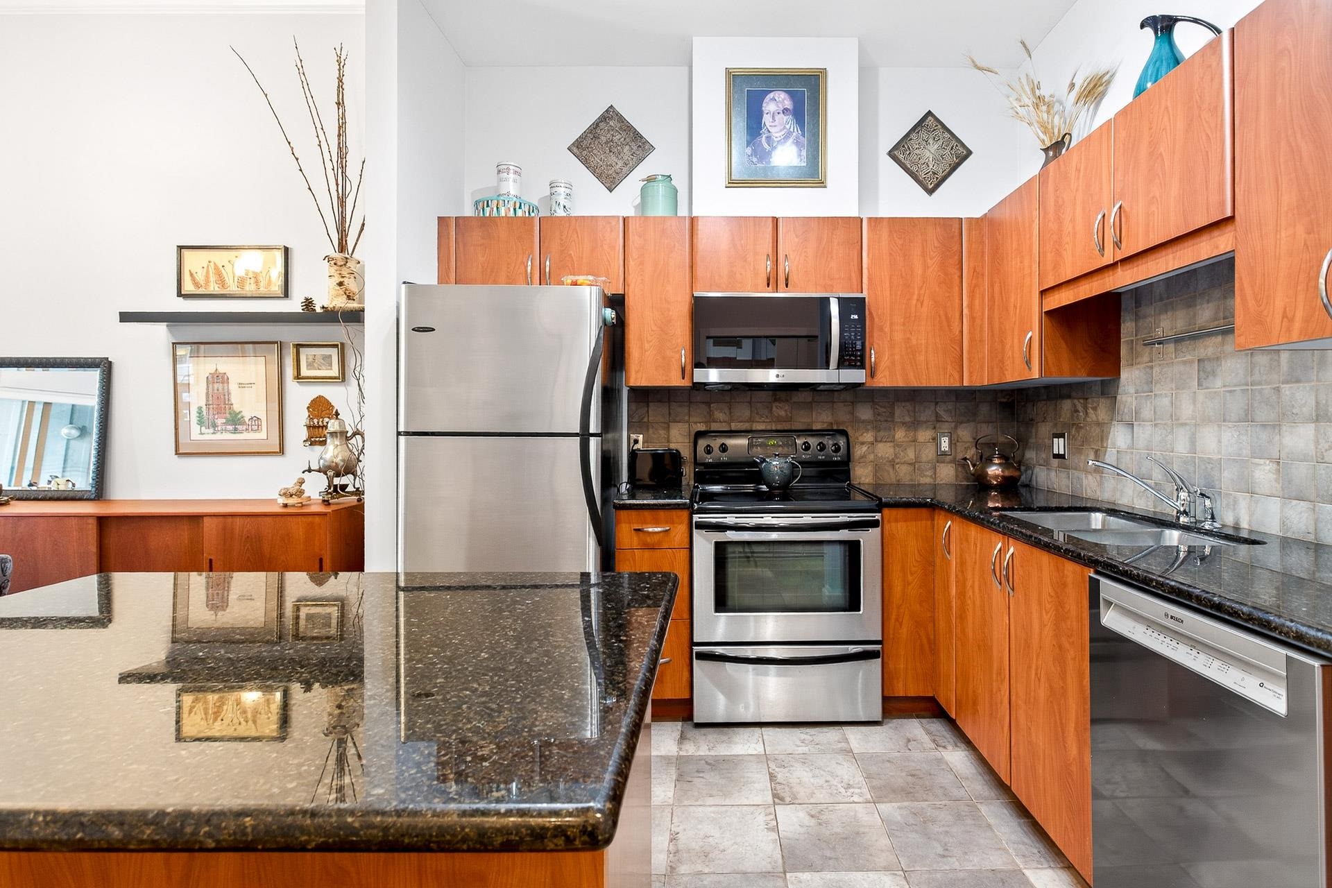 285 Newport Drive 415