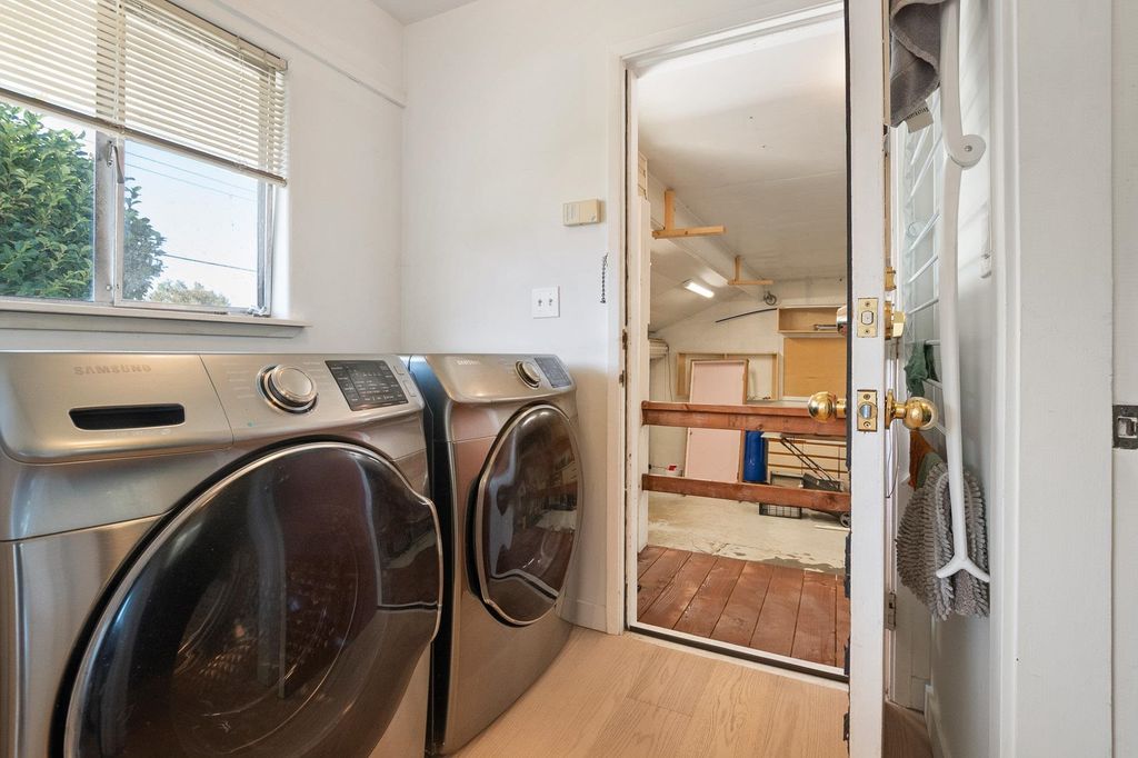 listing image 1105253338542383578