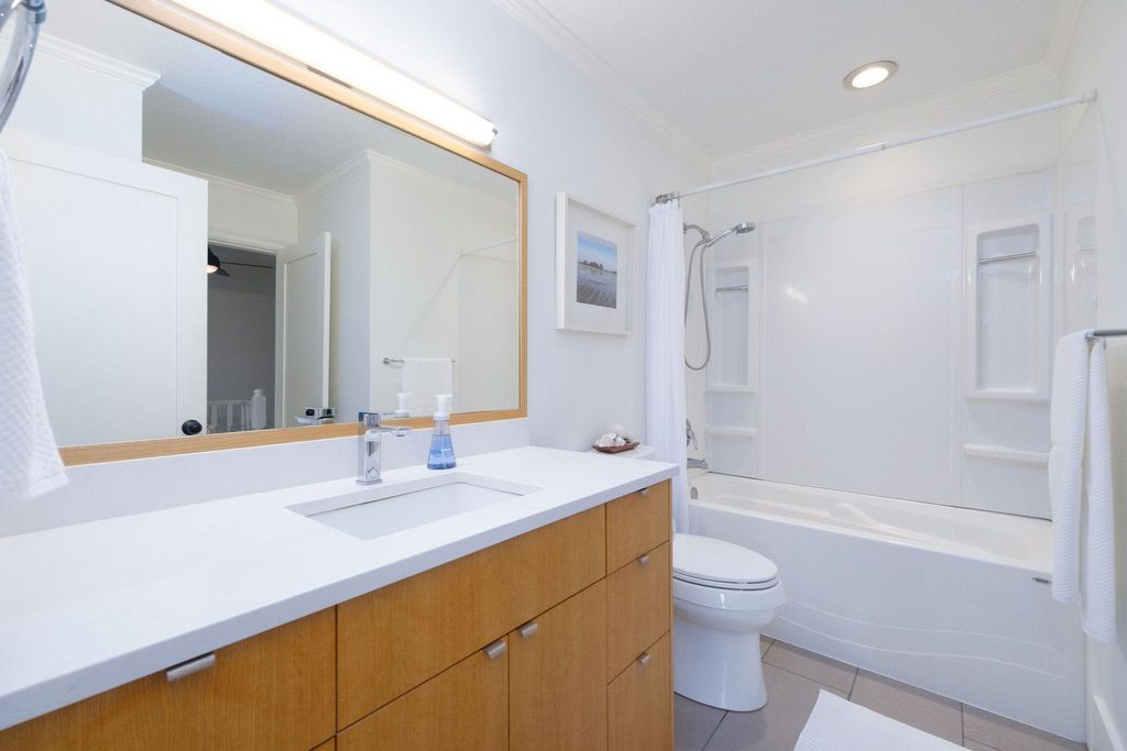 listing image 1108328541478536569