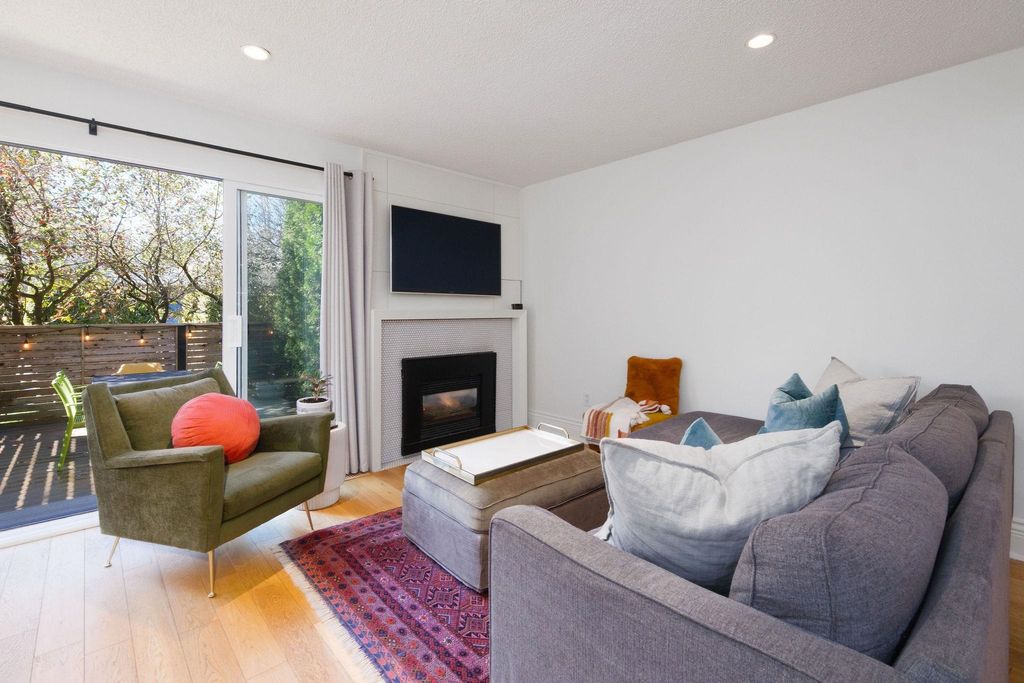 listing image 1108039432428430662