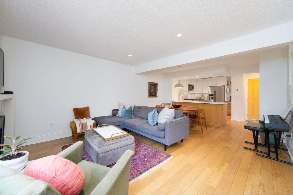 listing image 1103685264521203309