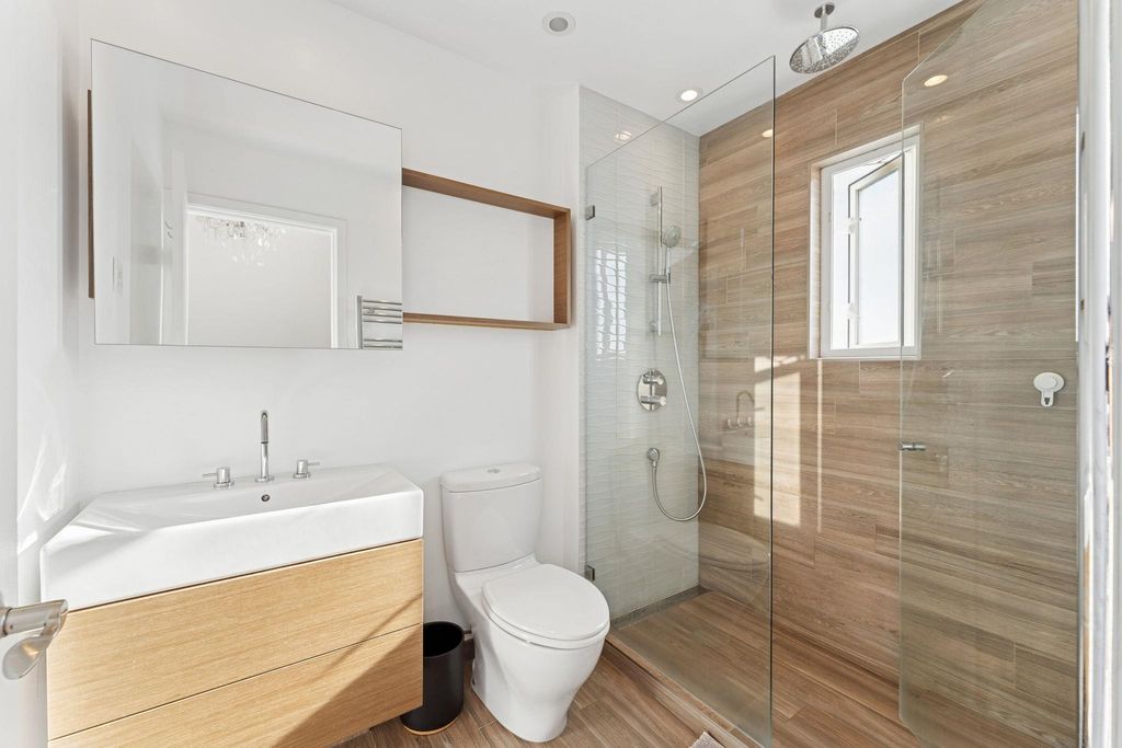 listing image 1107012629136765004