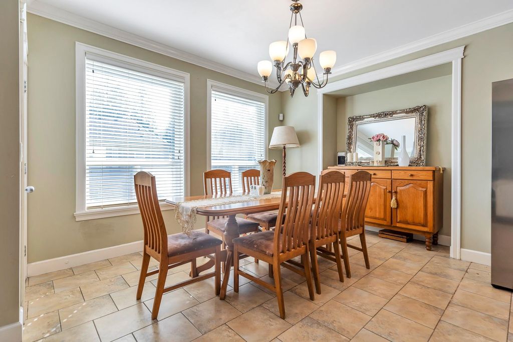 listing image 1101134416427399162