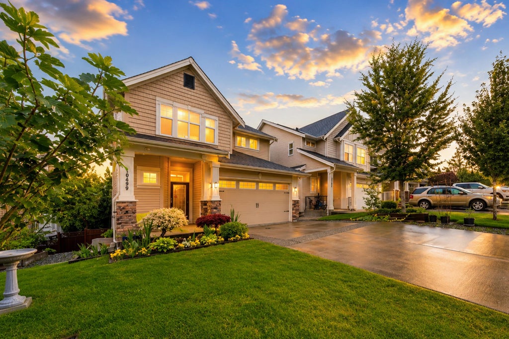 Photo of 10499 Mceachern Street, Maple Ridge, BC V2W 0H8 (MLS # R3141346)