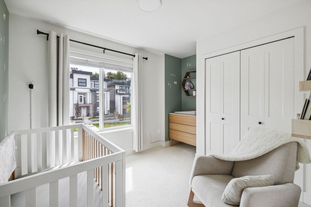 listing image 1108956092207743900