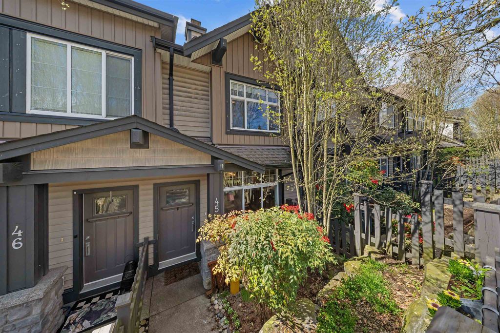 Photo of 13819 232 Street #45, Maple Ridge, BC V4R 0C7 (MLS # R3110235)