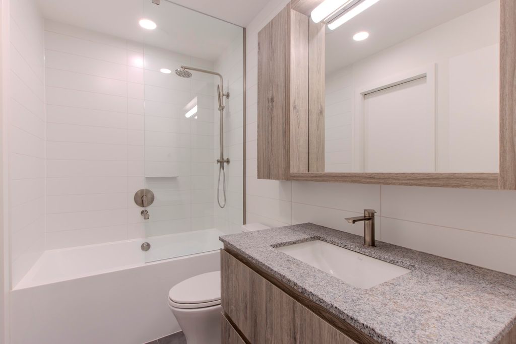 listing image 1103260036758983909