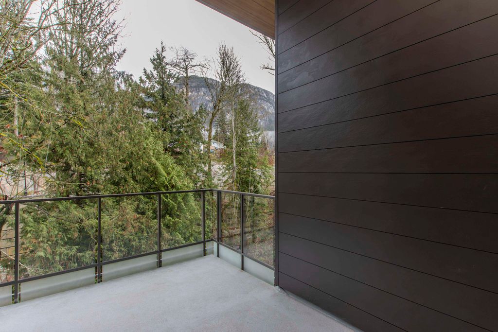 listing image 1109919564206068909