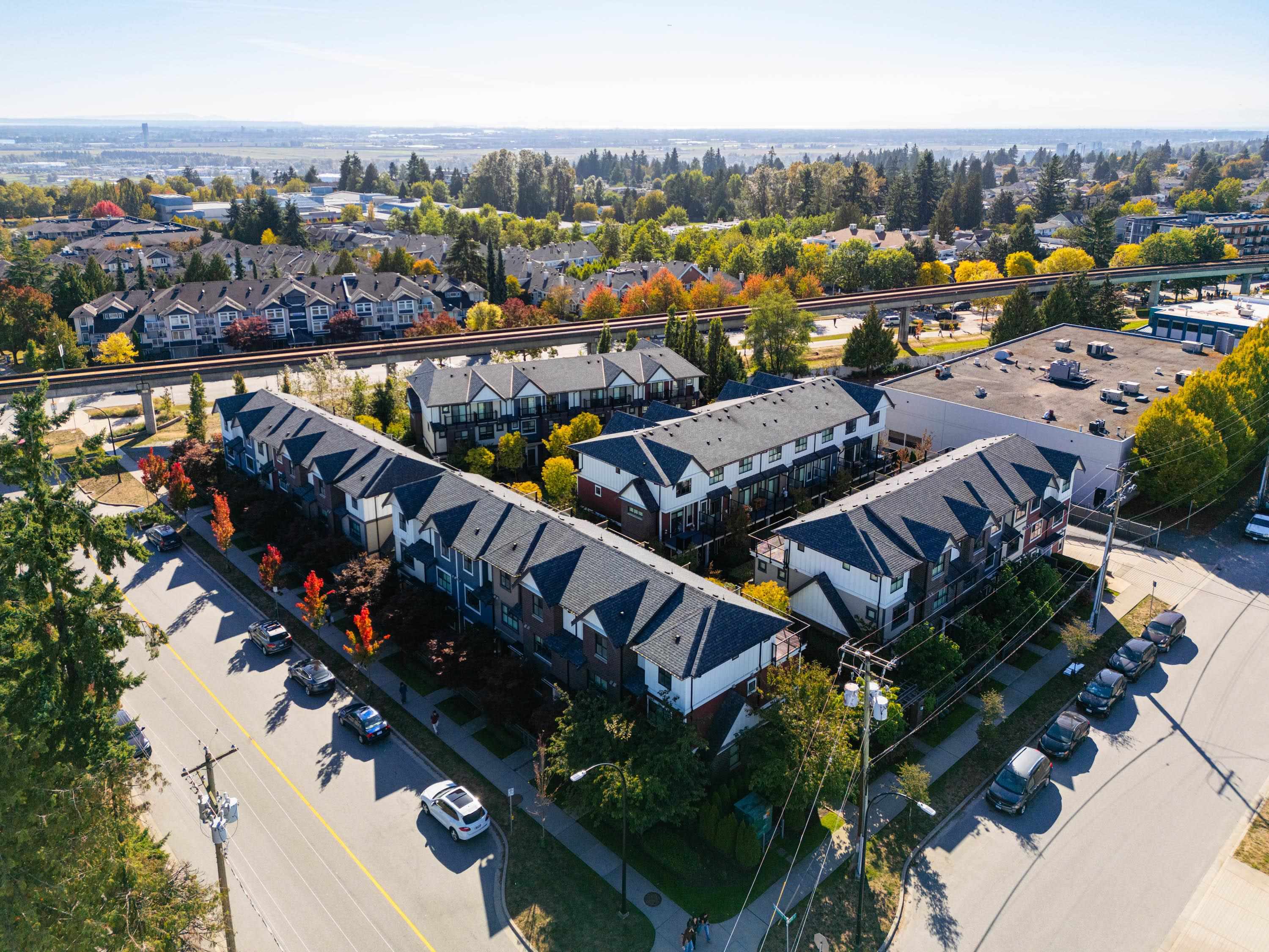 7039 Macpherson Avenue 17