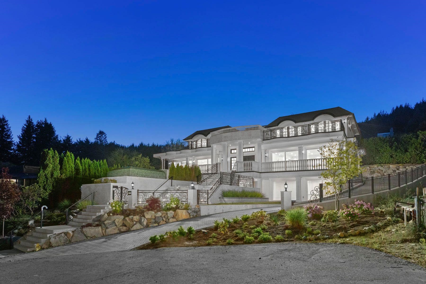 1445 Sandhurst Place