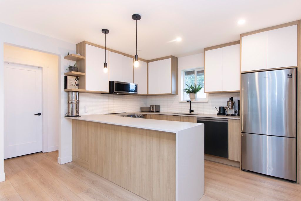 listing image 1104646022040370846