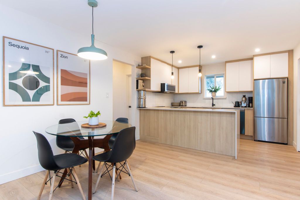 listing image 1104953825806757314