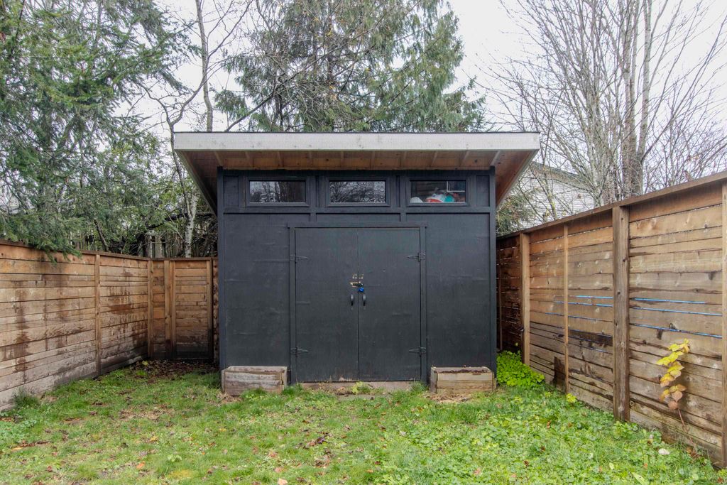 listing image 1102493999257064583