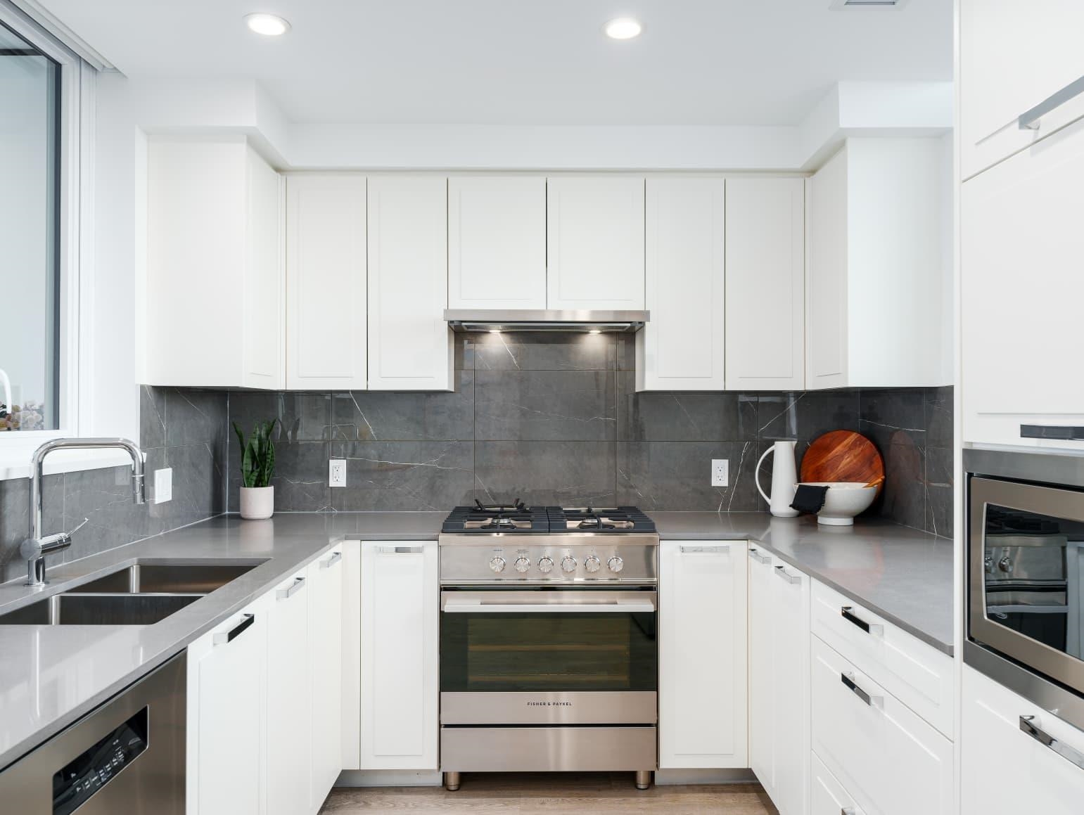 1471 Hunter Street 314