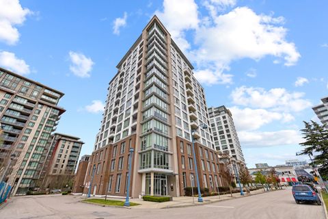 7333 Murdoch Avenue 301 Richmond BC V6Y 0J8