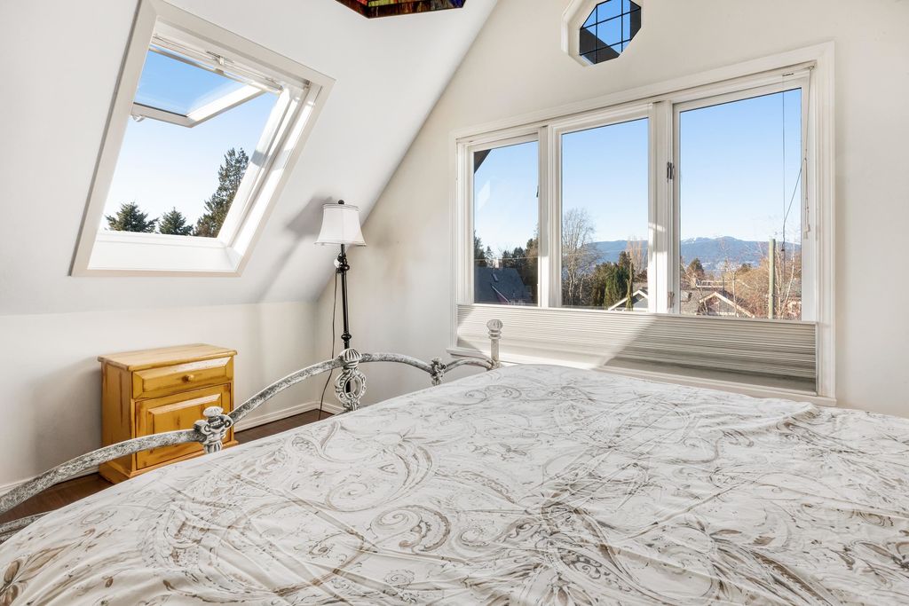 listing image 1108890790231987257