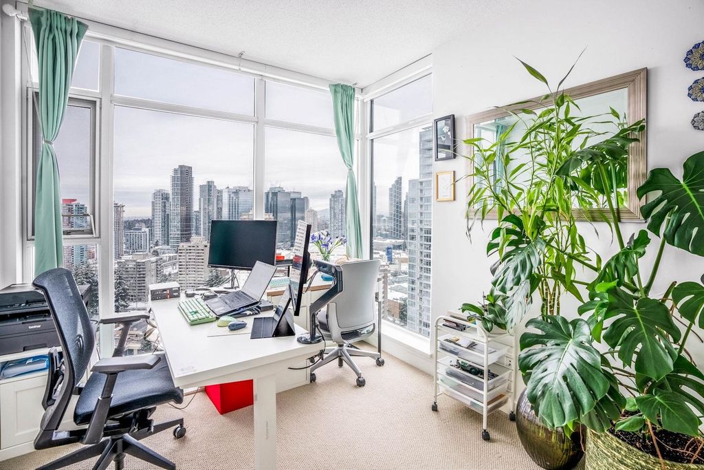 listing image 1106516923093941197