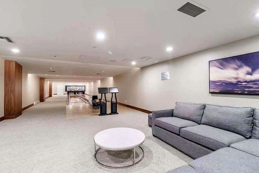 listing image 1107346927308605318
