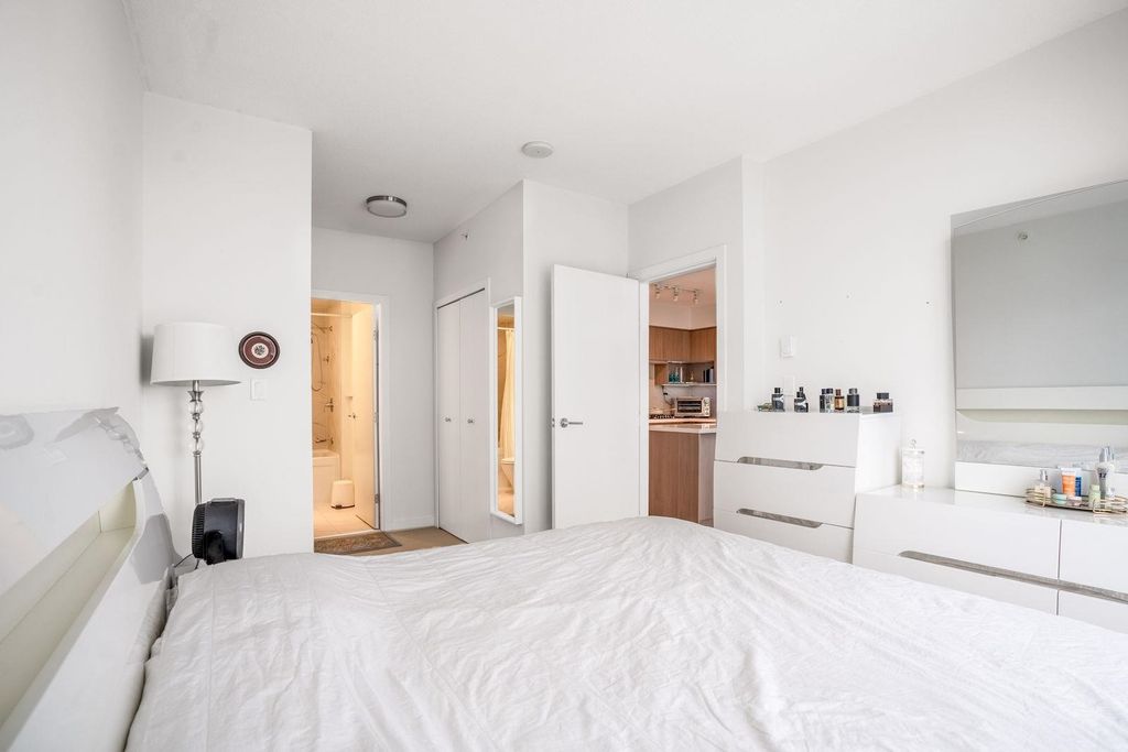 listing image 1105052253965566902
