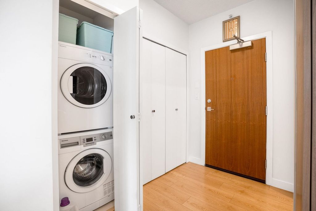 listing image 1107180590467013893