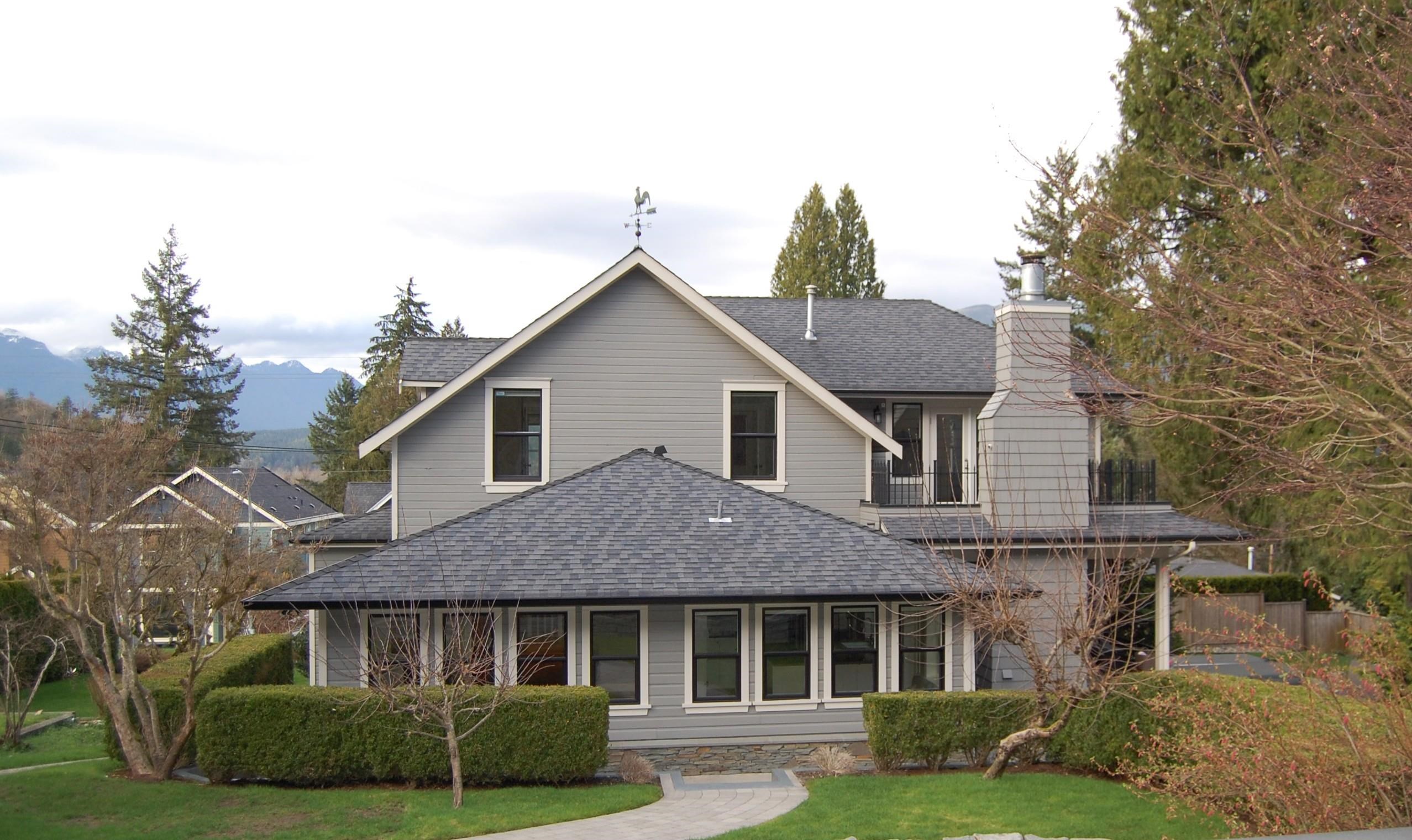 2209 St. George Street