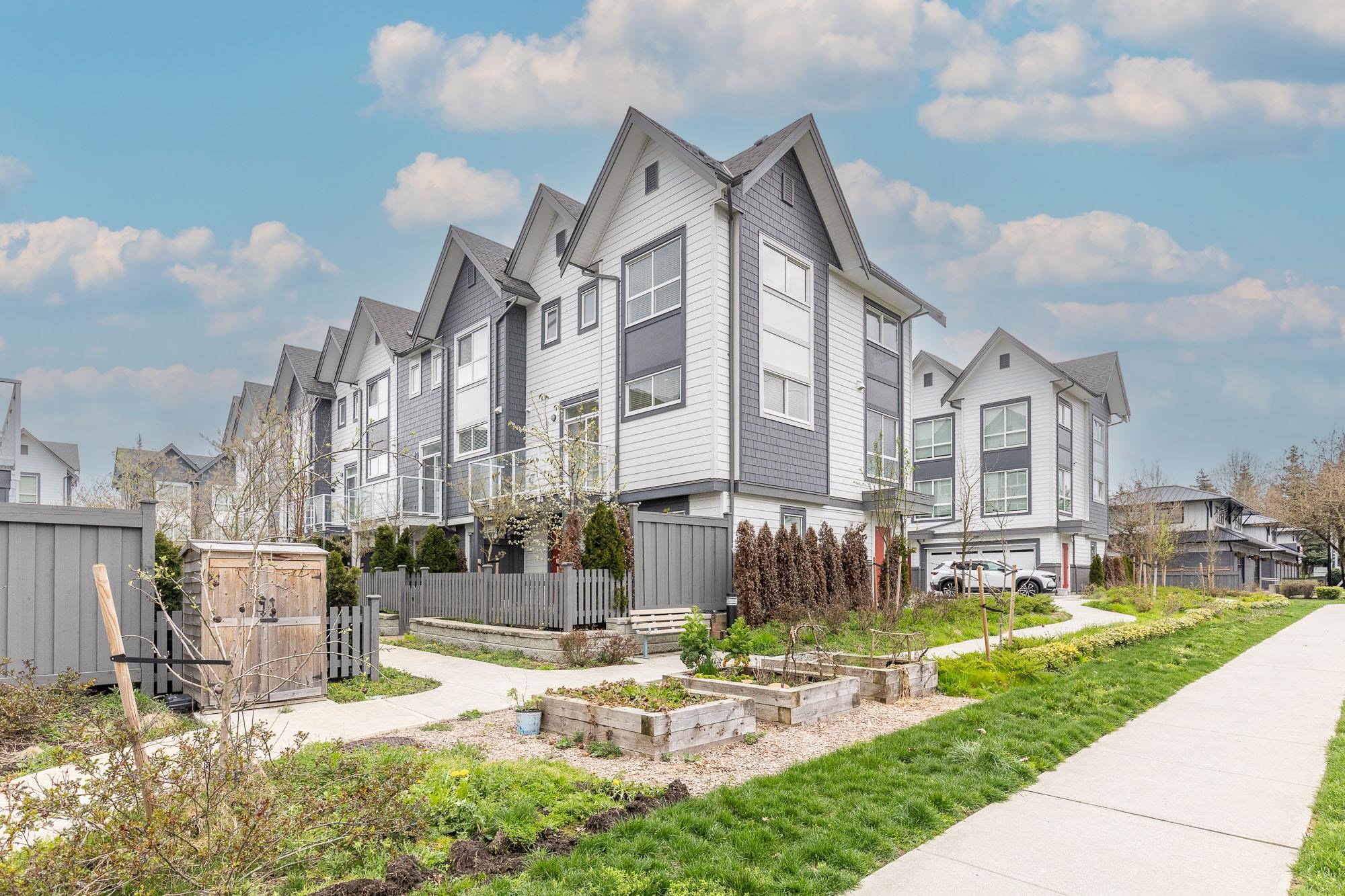 23785 Dewdney Trunk Road 20