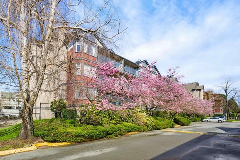 4845 53 Street D205 Delta BC V4K 2Z3