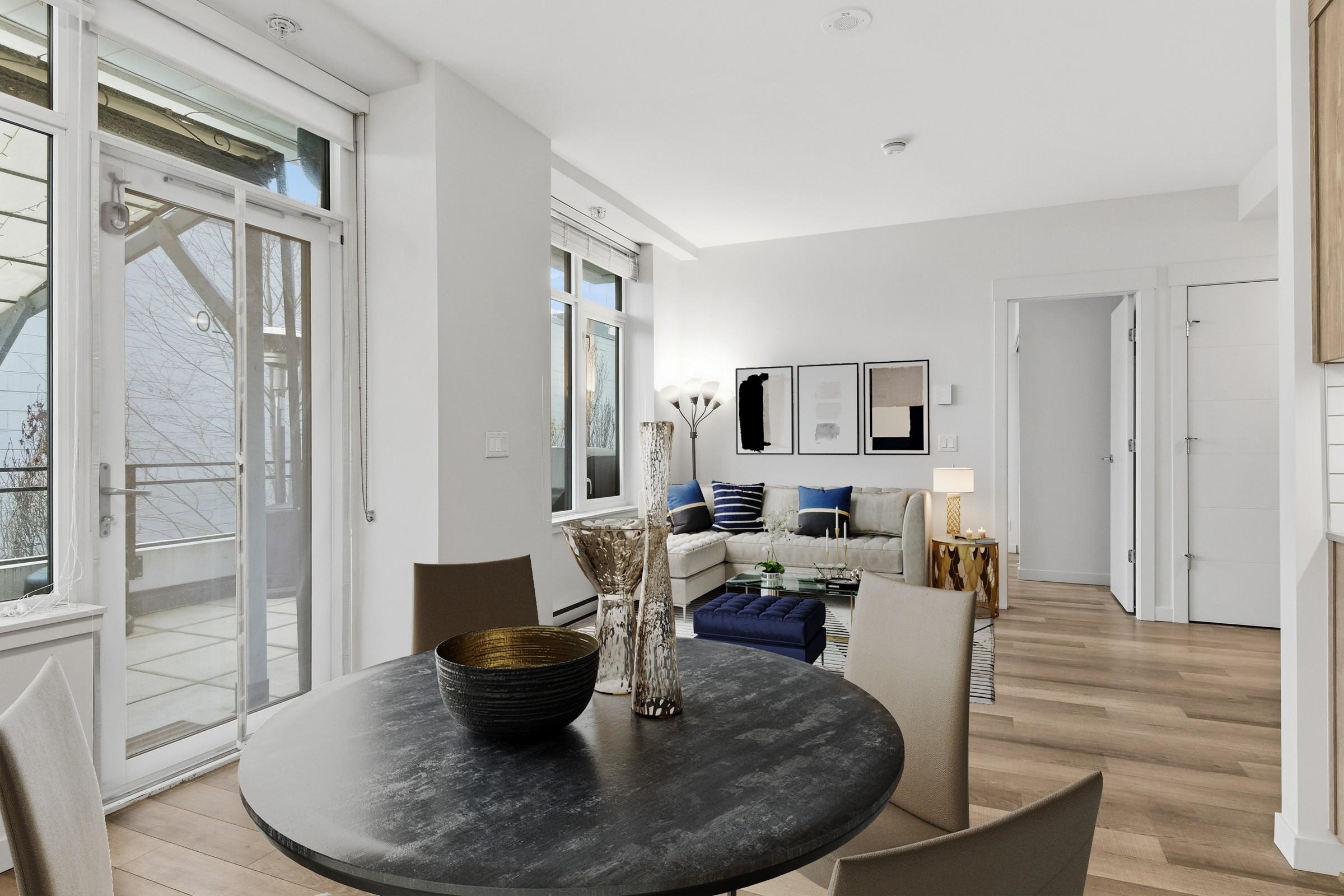 1020 Auckland Street