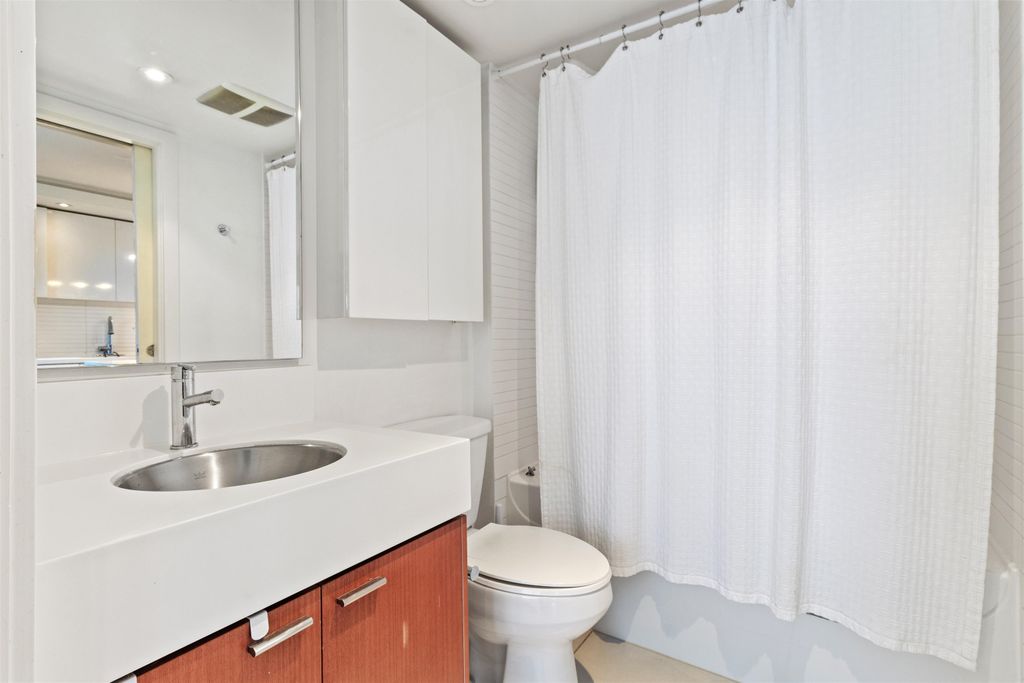 listing image 1107822349722627761