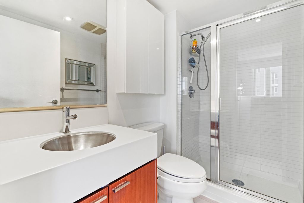 listing image 1107445053085465847
