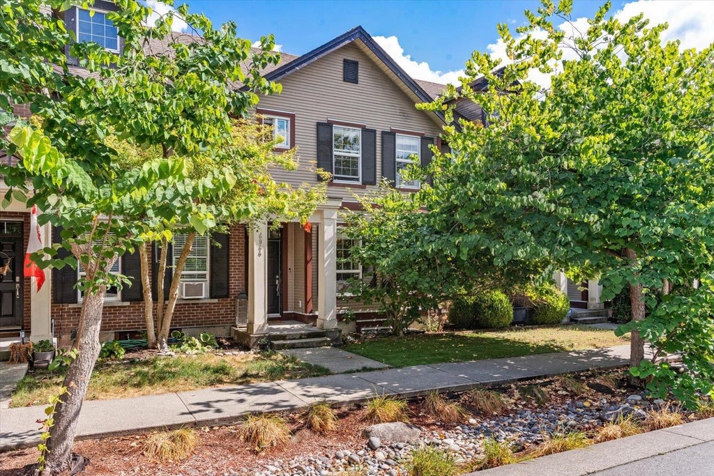 Photo of 6944 208a Street, Langley, BC V2Y 0G1 (MLS # R3165727)
