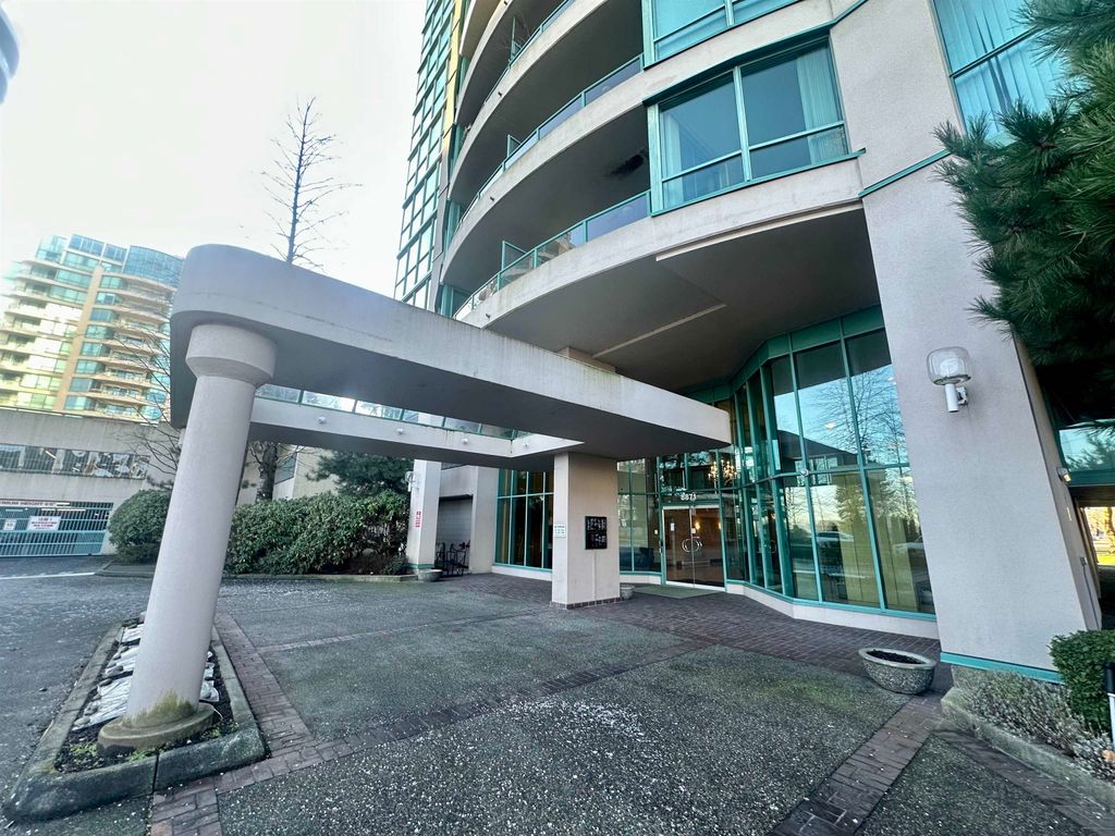 listing image 1101638577146220975