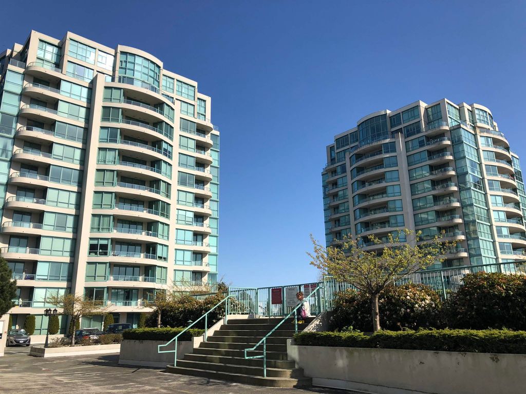 listing image 1101635201661894953