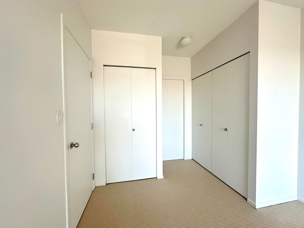 listing image 1108259064573092411