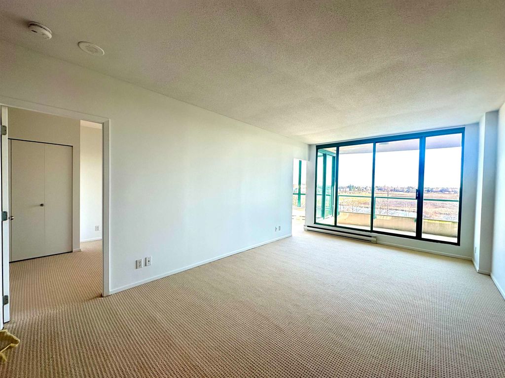 listing image 1105911118305229793