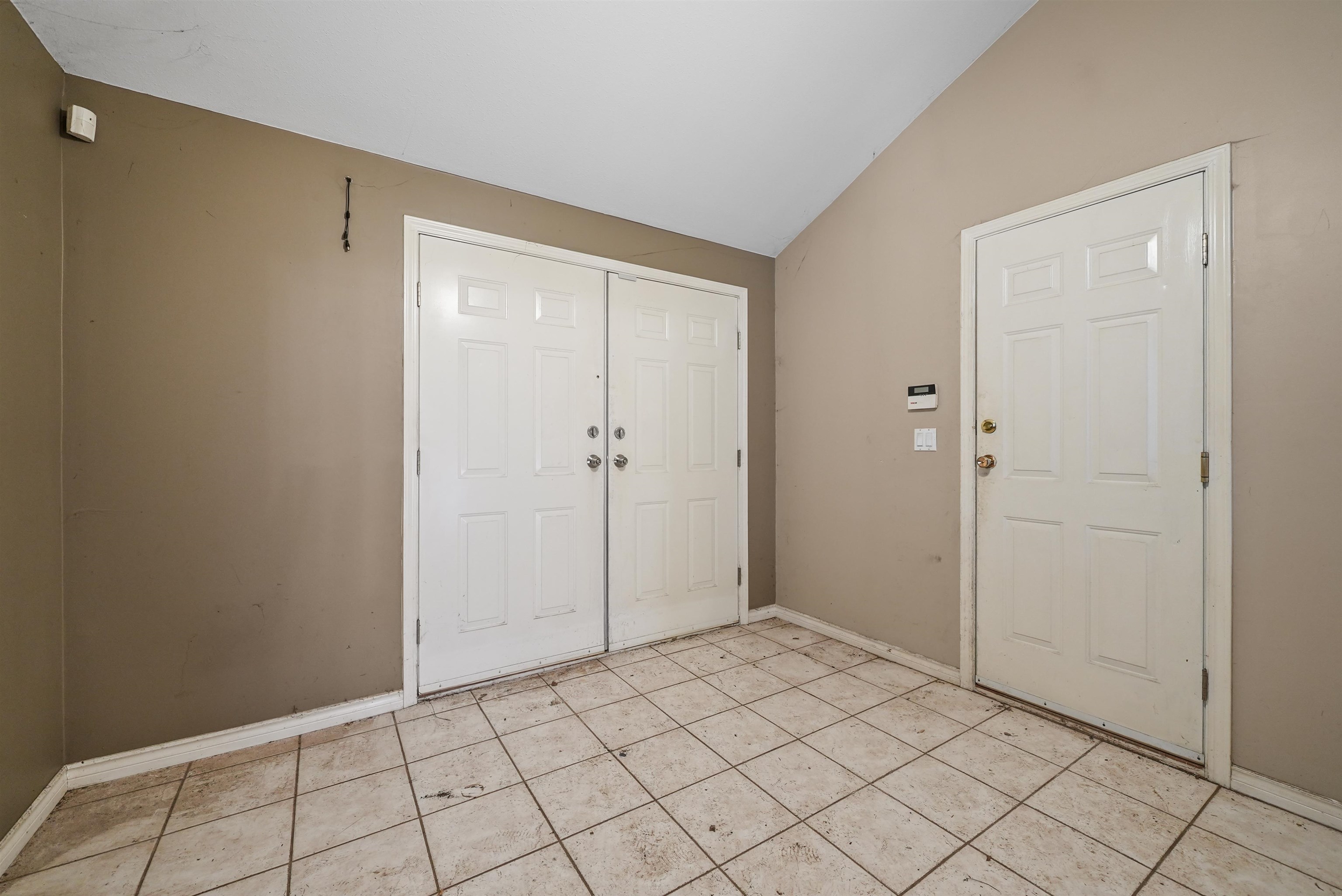 1615 Shaughnessy Street 3