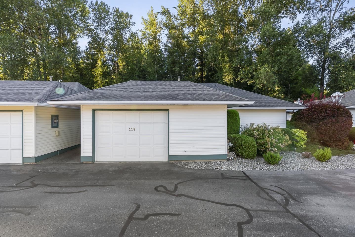 10172 141 Street 115