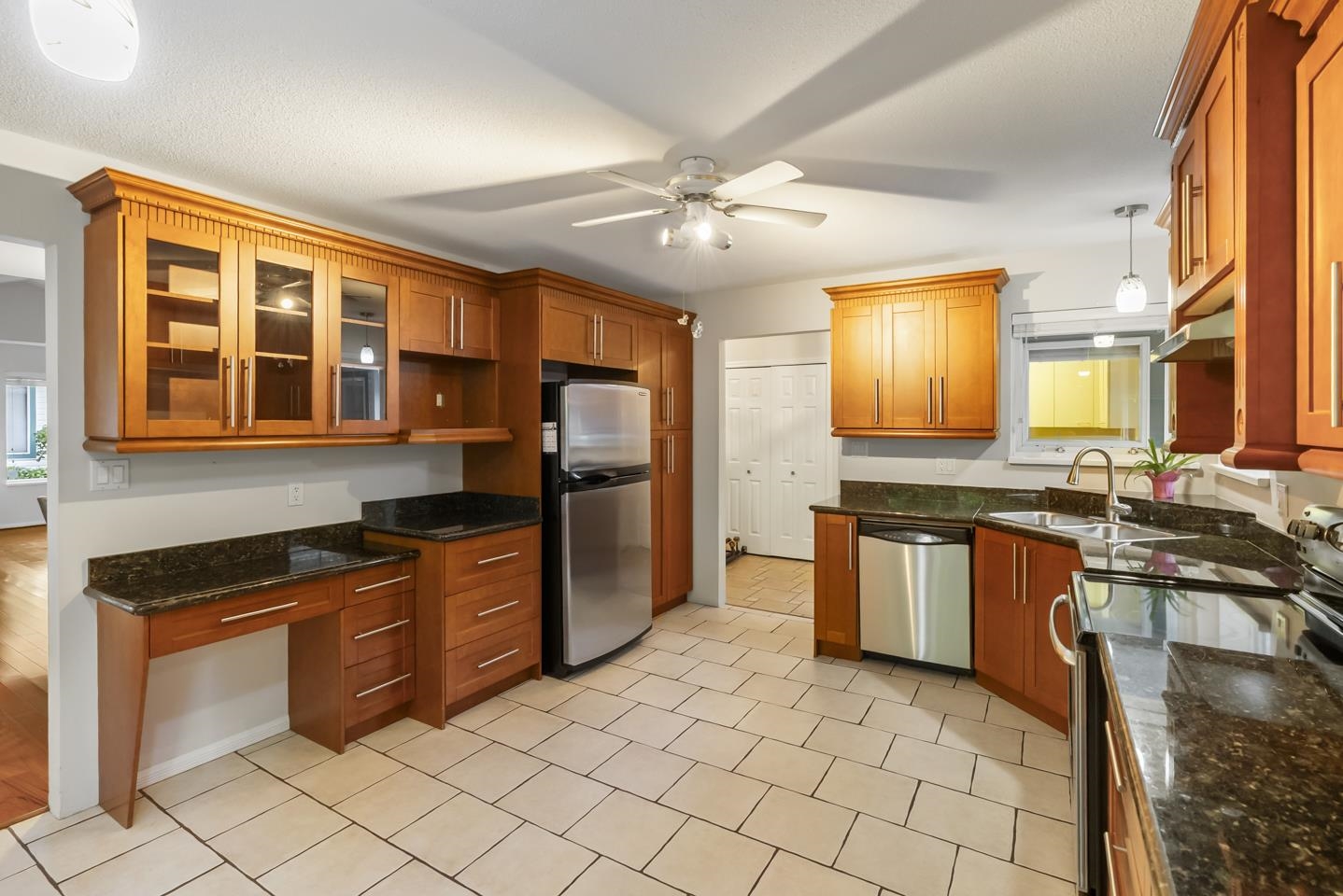 10172 141 Street 115