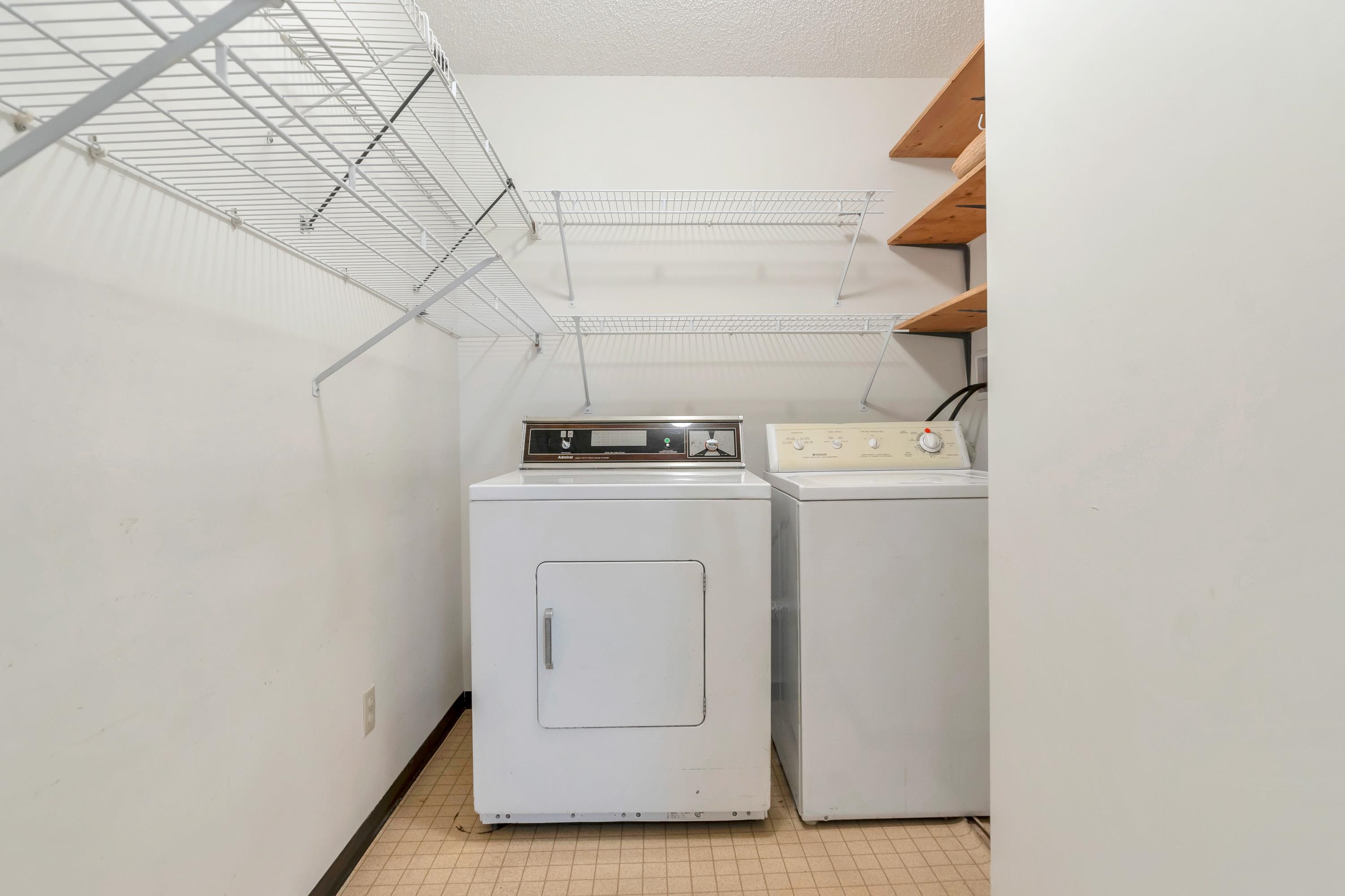 535 Blue Mountain Street 212