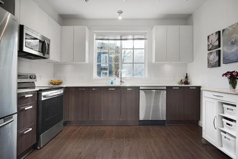 2428 Nile Gate 74 Port Coquitlam BC V3B 0H6