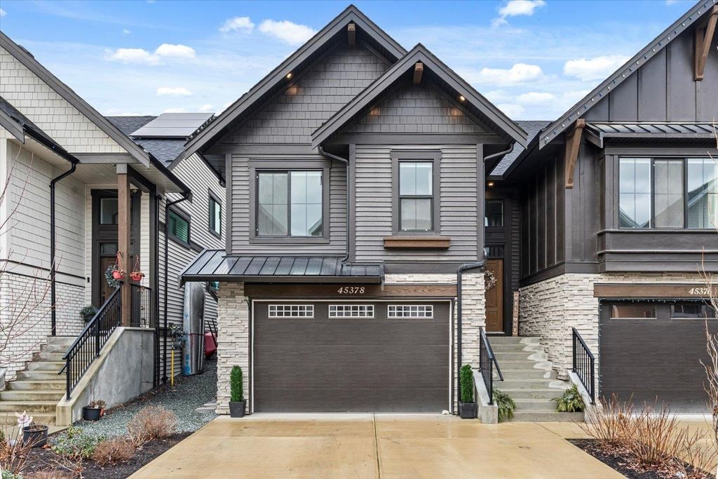 Photo of 45378 Willowstream Road, Chilliwack, BC V2R 0B9 (MLS # R3097651)