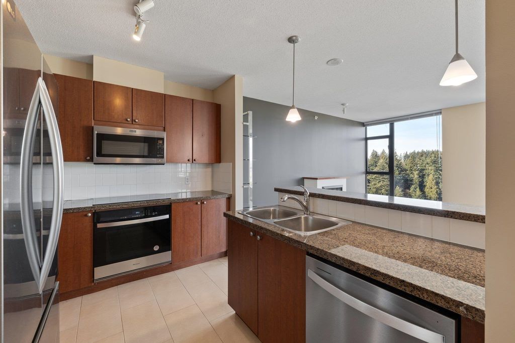 listing image 1104515579228735555