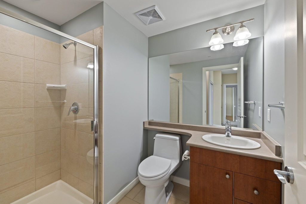 listing image 1105877548348200563