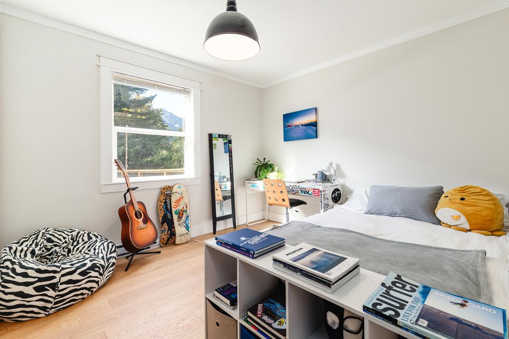 listing image 1107116033267347363