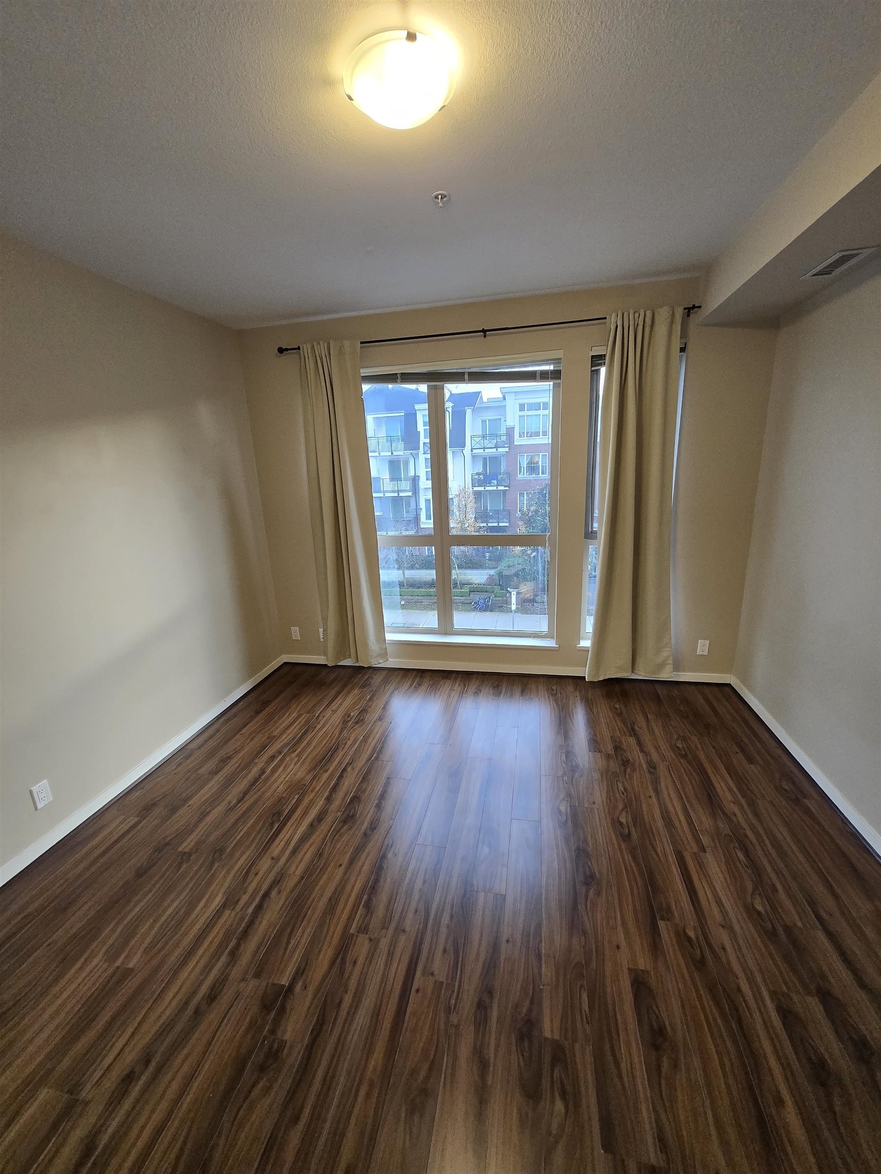 4133 Stolberg Street 385