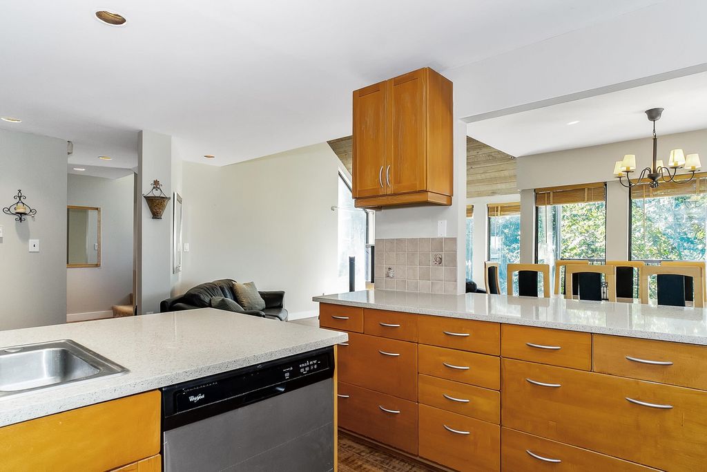 listing image 1108464538393978447