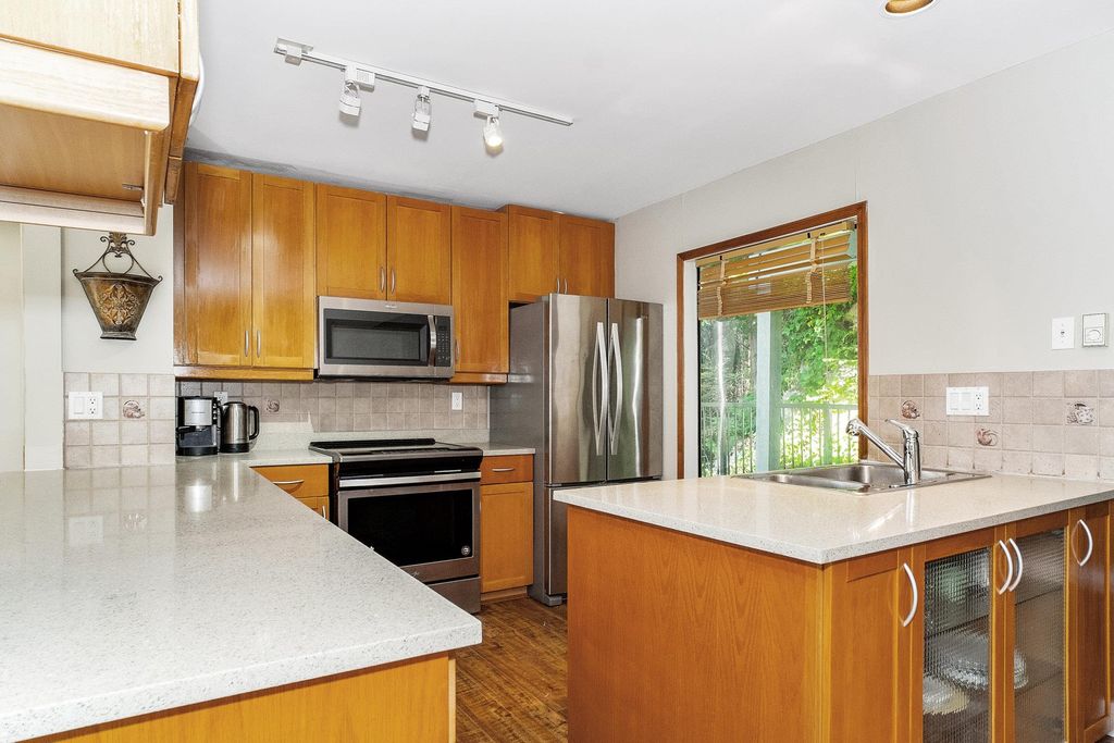 listing image 1107429721103771182